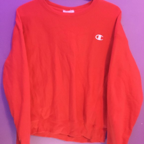 Champion Tops - Vintage Red champion sweatshirt
